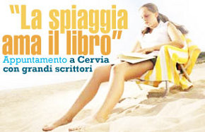 La spiaggia ama il libro a Cervia