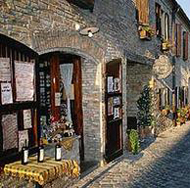 borgo antico nelle colline di Misano