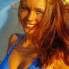 Ragazza in spiaggia a Rimini
