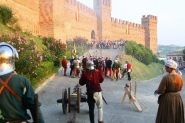 Rievocazione Assedio al Castello di Gradara Rievocazione Assedio al Castello di Gradara
