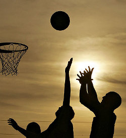 Beach basket riviera beach games 2009